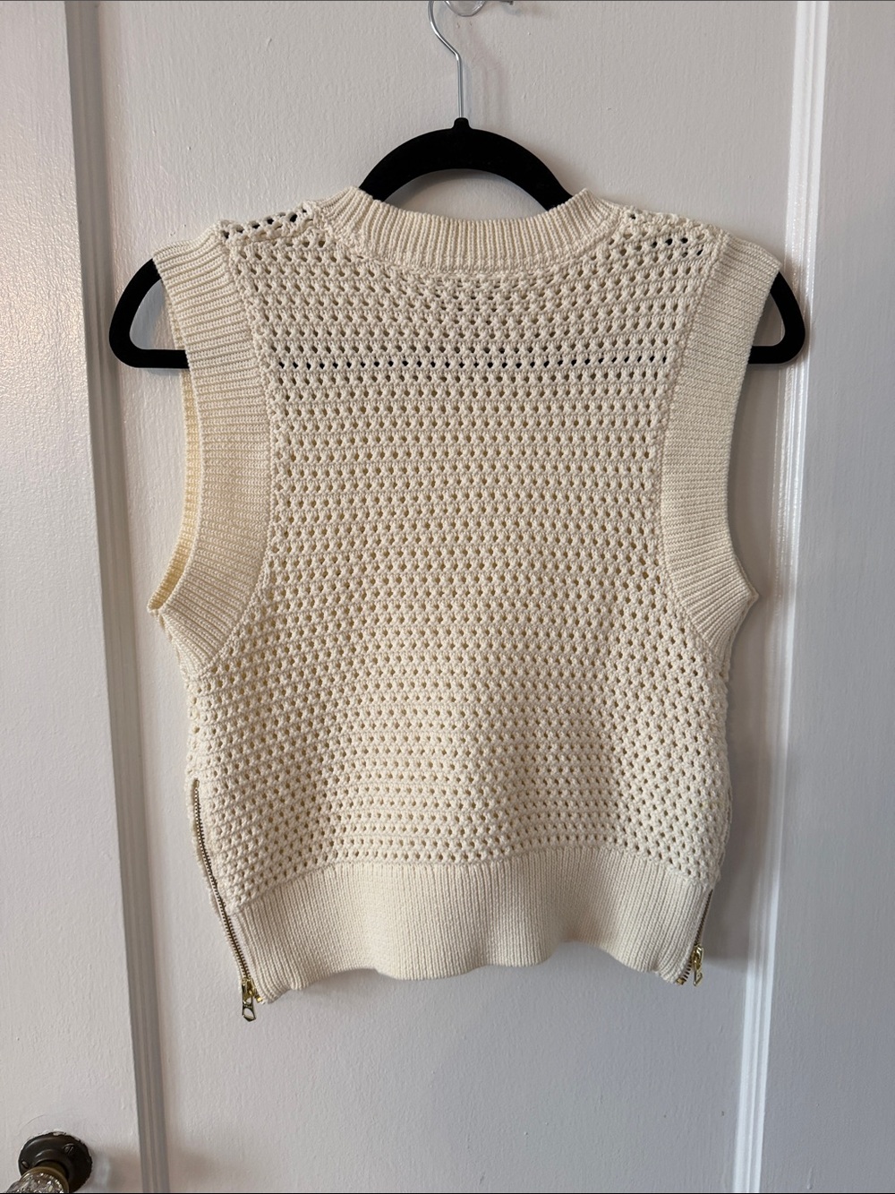 Varley Open-Knit V-Neck Sleeveless Vest in Cream - Picture 9 of 9